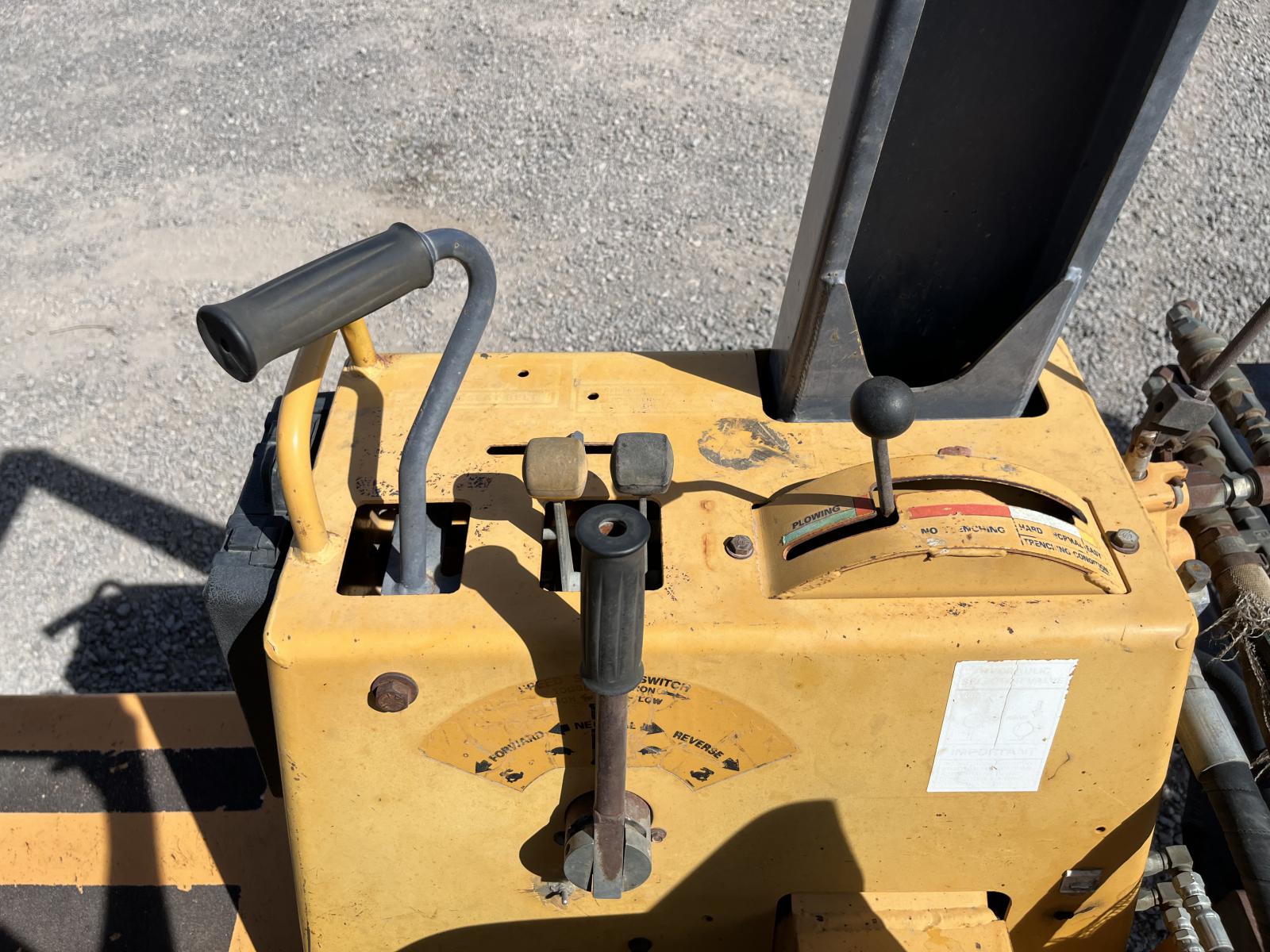 ./imagenes/INVOICE/2019/16425/ZANJADORA CASE 660 (19).JPG